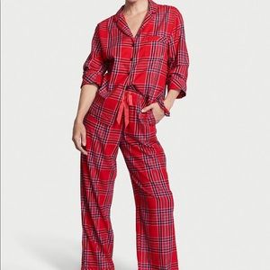 Victoria Secret Flannel Sleep Pajama Set